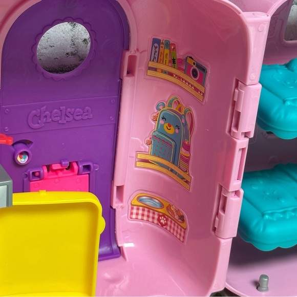 Barbie Club Chelsea Car Camper 2018 Mattel - Picture 13 of 16